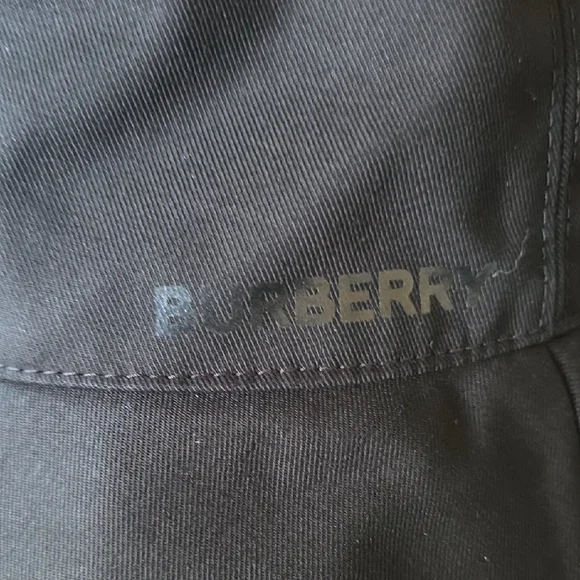 Burberry Reversible Check Bucket Hat - Picture 12 of 12